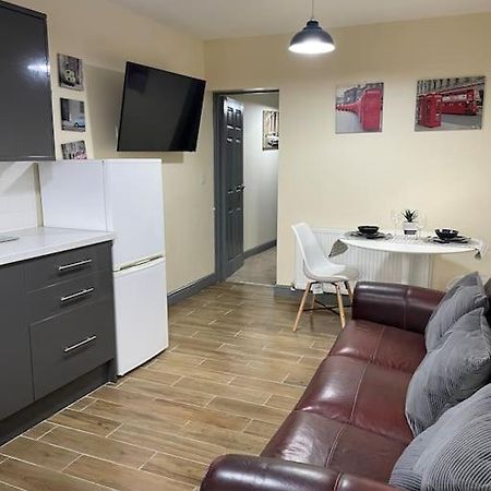 Modern 2 Bedroom Apartment In Derby City Centre Exteriör bild