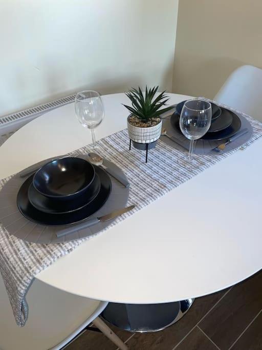 Modern 2 Bedroom Apartment In Derby City Centre Exteriör bild